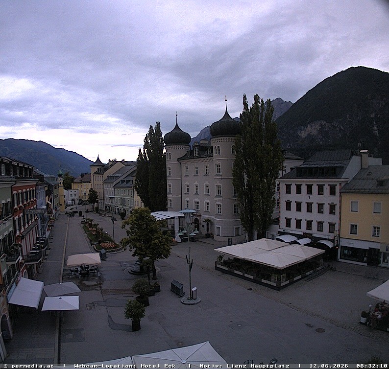 Archiv Foto Webcam Der Marktplatz von Lienz
