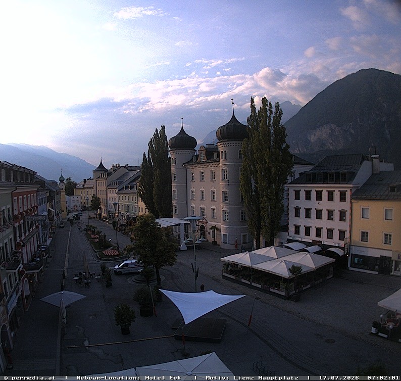 Archiv Foto Webcam Der Marktplatz von Lienz