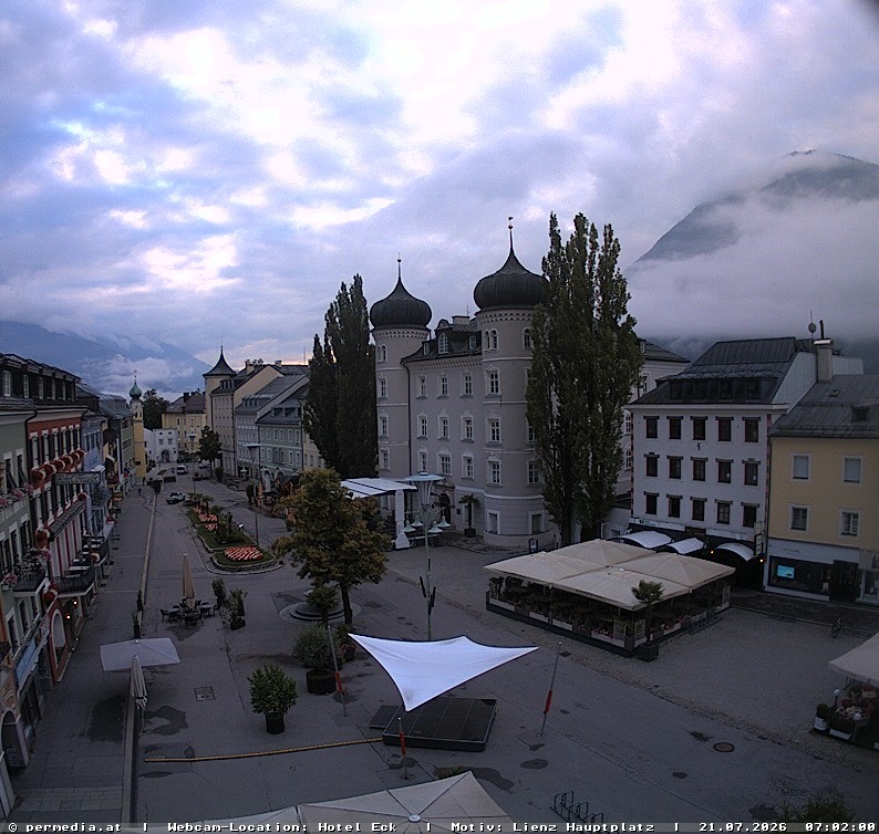 Archiv Foto Webcam Der Marktplatz von Lienz