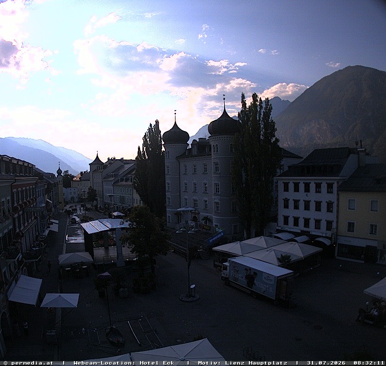 Archiv Foto Webcam Der Marktplatz von Lienz