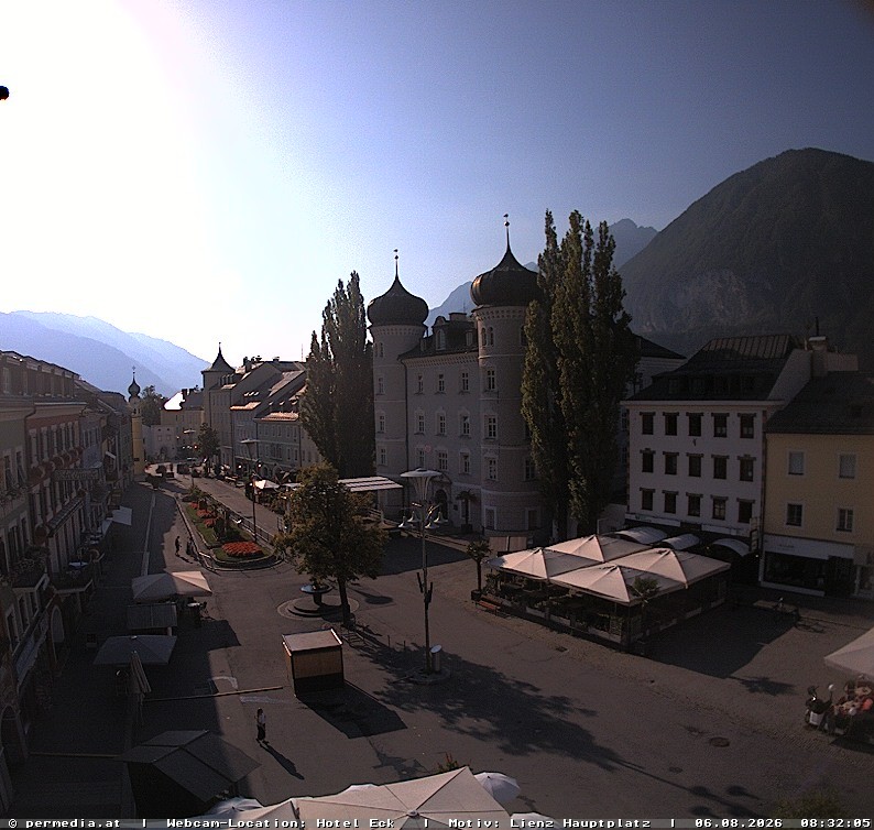 Archiv Foto Webcam Der Marktplatz von Lienz