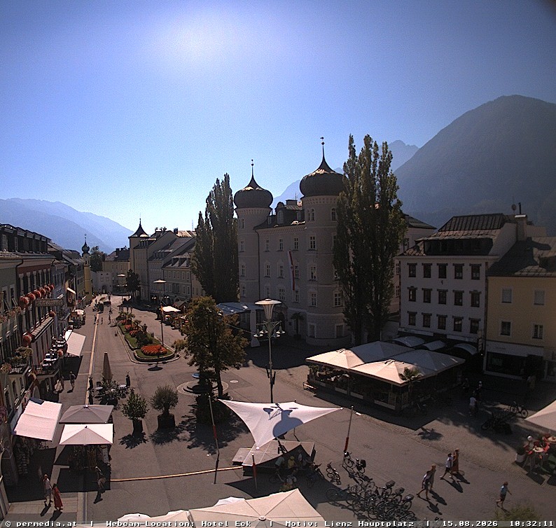 Archiv Foto Webcam Der Marktplatz von Lienz