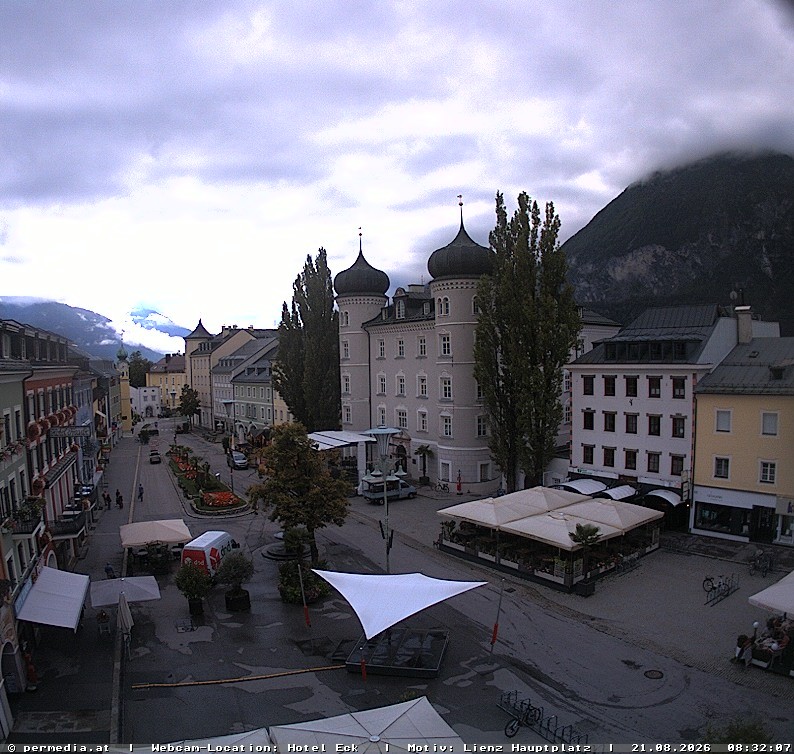 Archiv Foto Webcam Der Marktplatz von Lienz