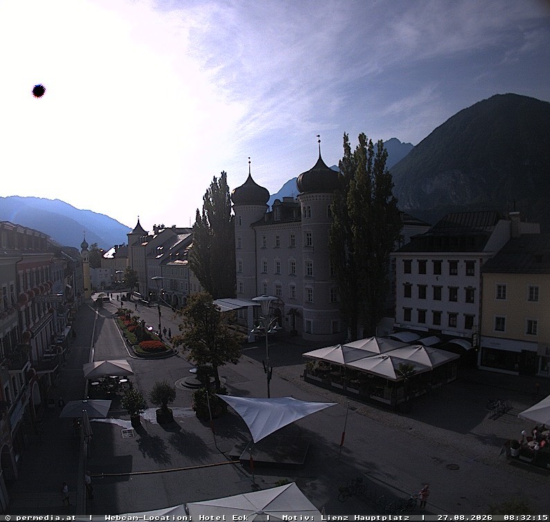 Archiv Foto Webcam Der Marktplatz von Lienz