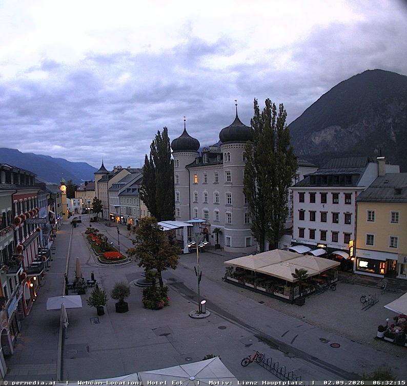 Archiv Foto Webcam Der Marktplatz von Lienz