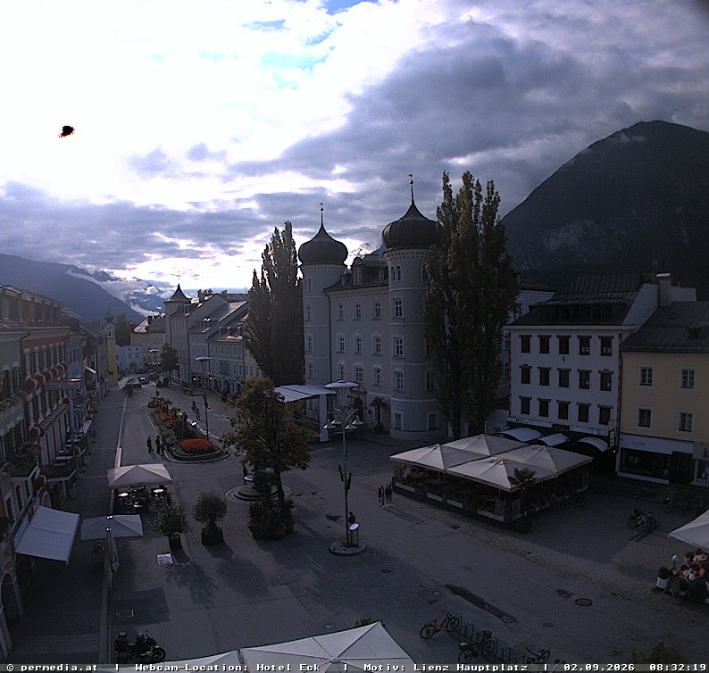 Archiv Foto Webcam Der Marktplatz von Lienz