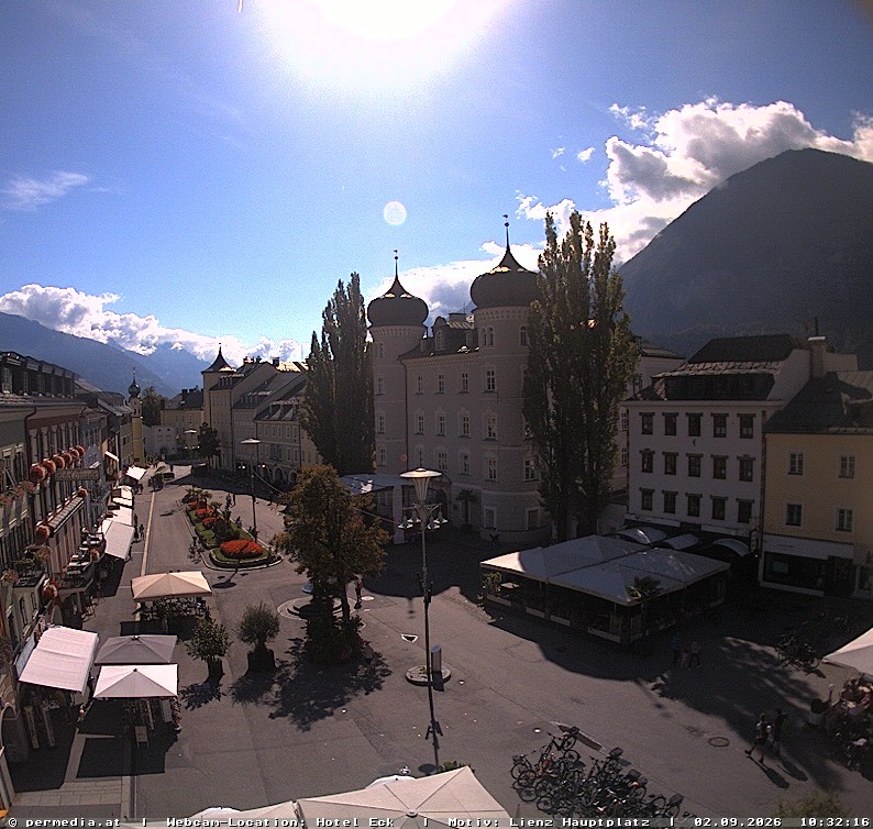 Archiv Foto Webcam Der Marktplatz von Lienz