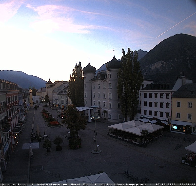 Archiv Foto Webcam Der Marktplatz von Lienz