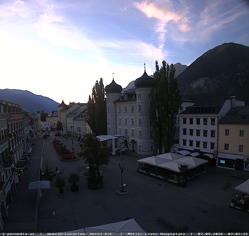 Archiv Foto Webcam Der Marktplatz von Lienz