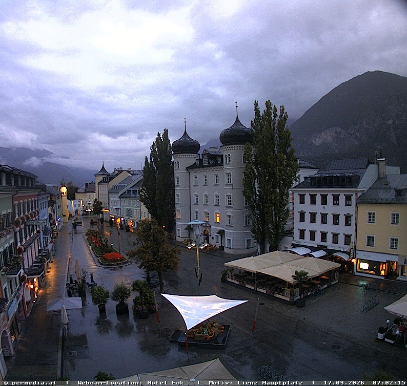 Archiv Foto Webcam Der Marktplatz von Lienz