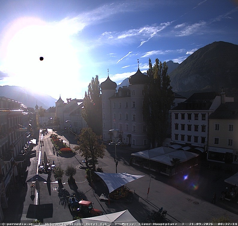 Archiv Foto Webcam Der Marktplatz von Lienz