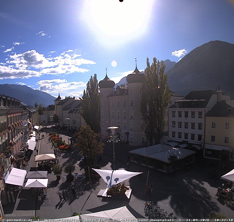 Archiv Foto Webcam Der Marktplatz von Lienz