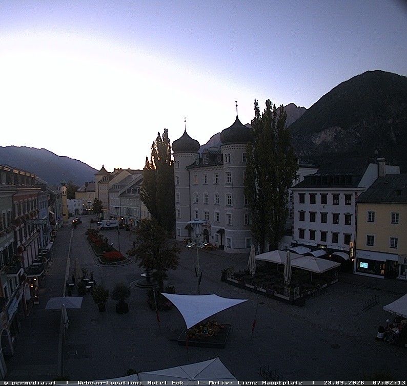Archiv Foto Webcam Der Marktplatz von Lienz
