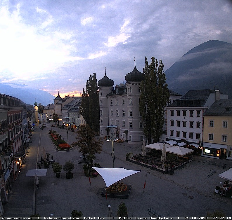 Archiv Foto Webcam Der Marktplatz von Lienz