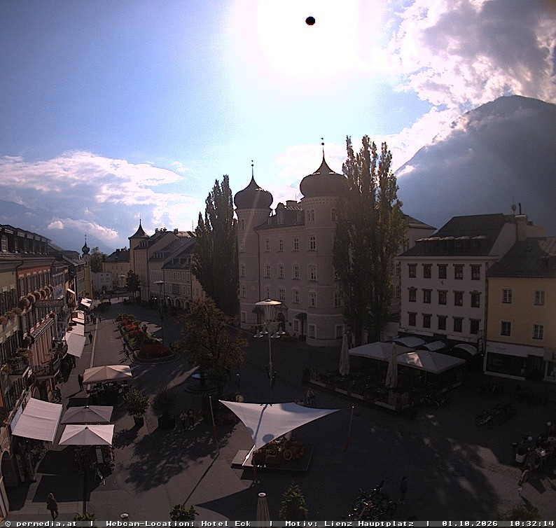 Archiv Foto Webcam Der Marktplatz von Lienz