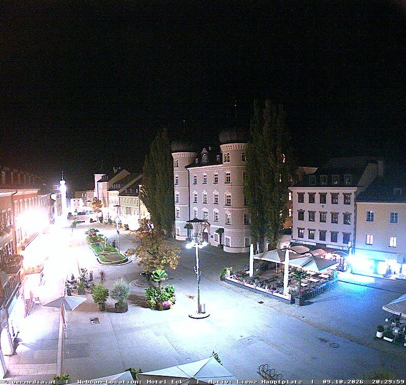 Archiv Foto Webcam Der Marktplatz von Lienz