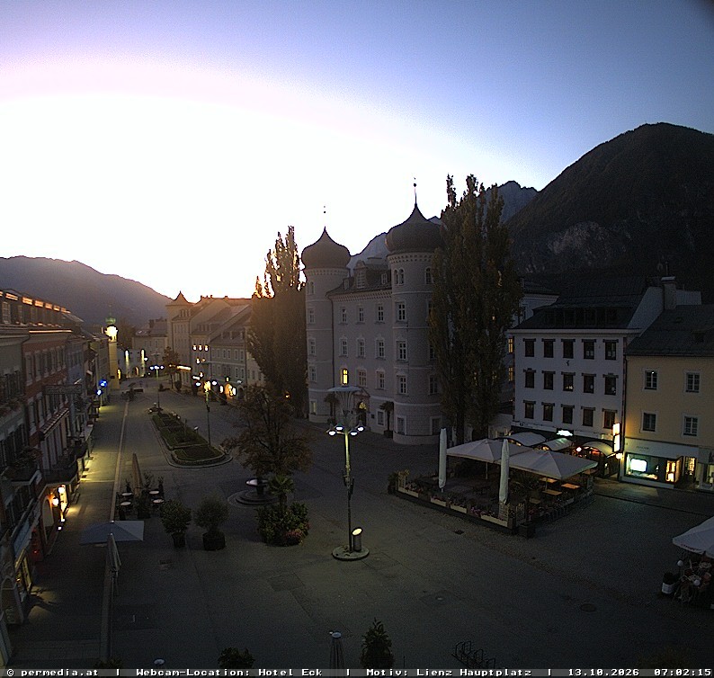 Archiv Foto Webcam Der Marktplatz von Lienz