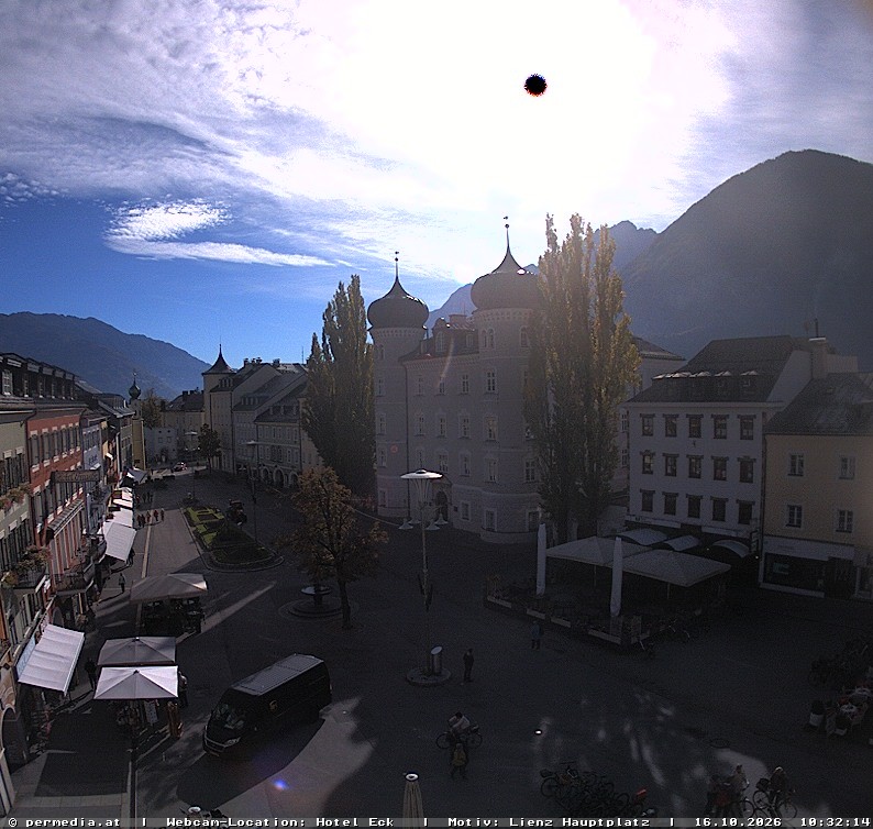 Archiv Foto Webcam Der Marktplatz von Lienz
