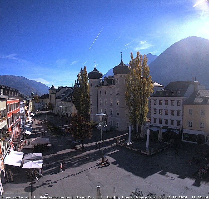 Archiv Foto Webcam Der Marktplatz von Lienz