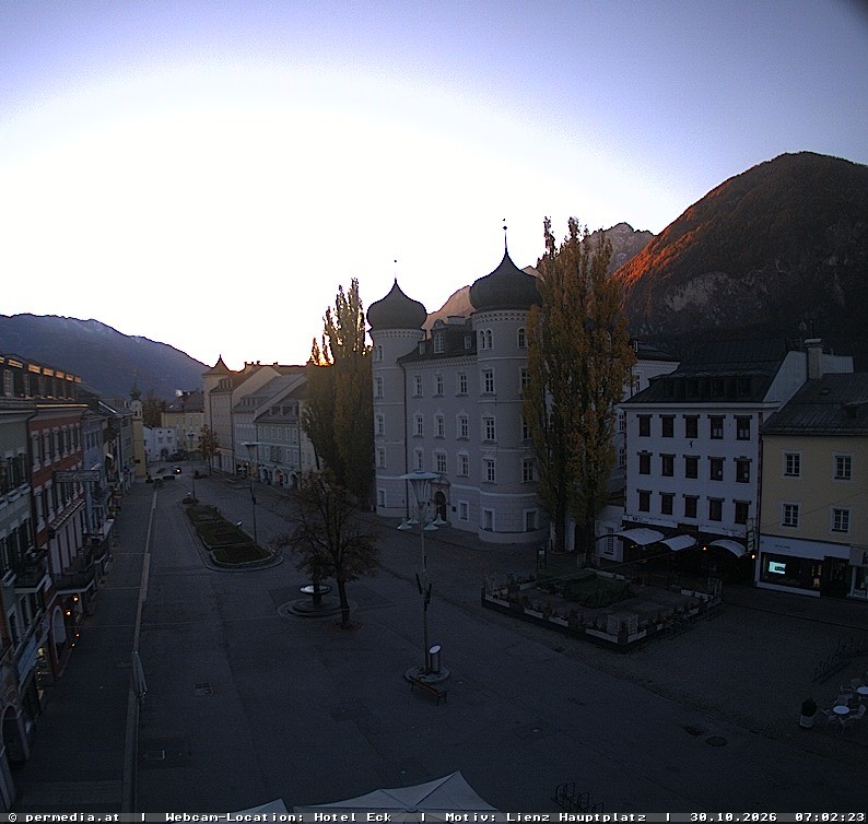 Archiv Foto Webcam Der Marktplatz von Lienz