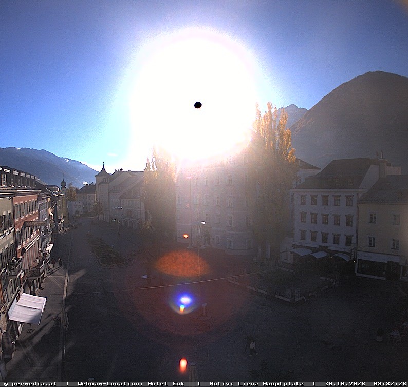 Archiv Foto Webcam Der Marktplatz von Lienz