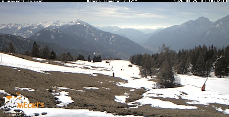 Archived image Webcam View of the Mecki's Alm mountain hut