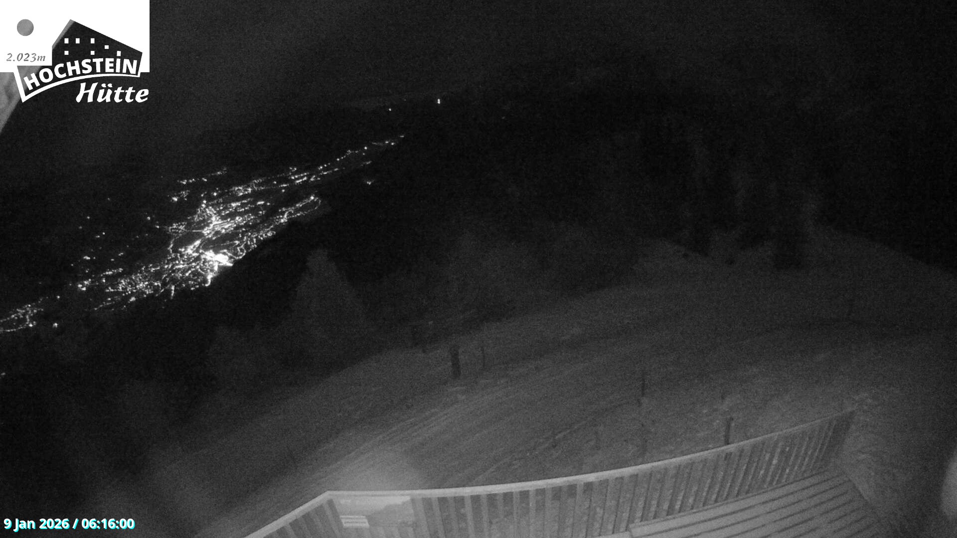 Archiv Foto Webcam Sicht von der Hochsteinhütte auf 2057 Meter