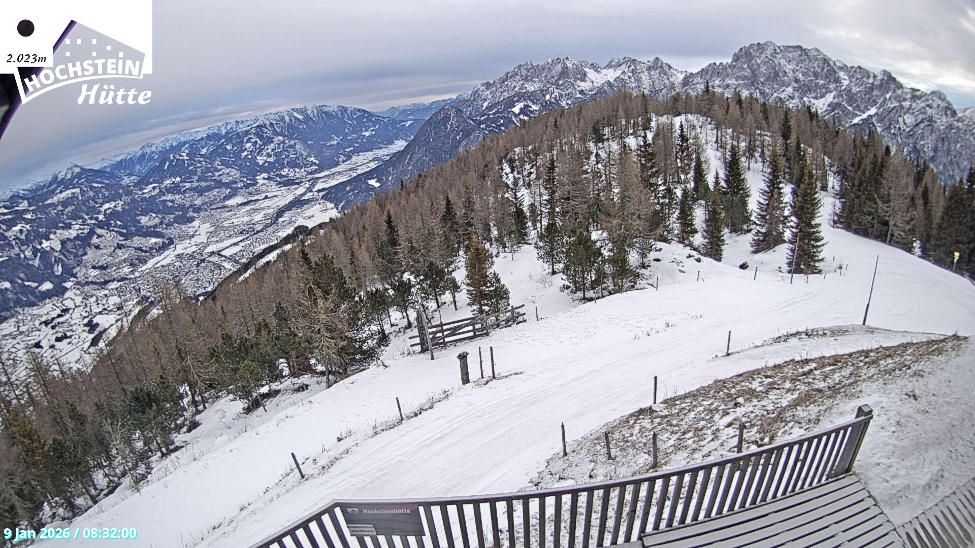 Archiv Foto Webcam Sicht von der Hochsteinhütte auf 2057 Meter