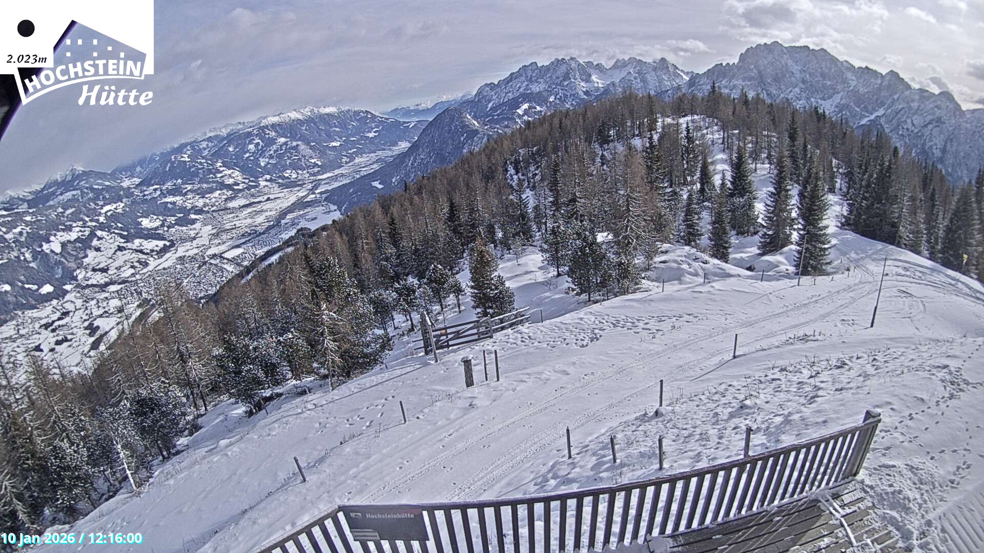 Archiv Foto Webcam Sicht von der Hochsteinhütte auf 2057 Meter