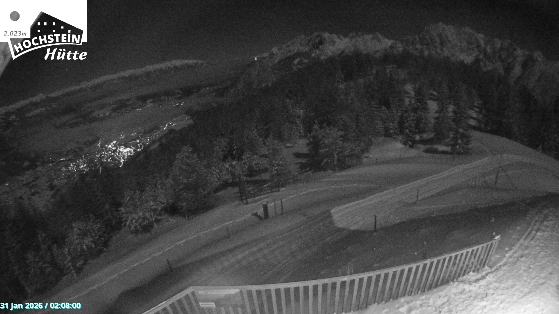 Archiv Foto Webcam Sicht von der Hochsteinhütte auf 2057 Meter