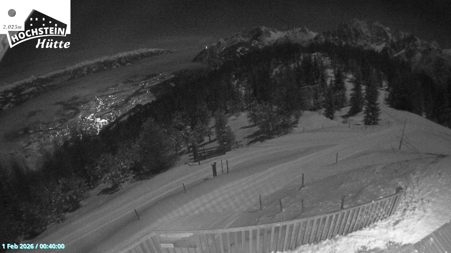 Archiv Foto Webcam Sicht von der Hochsteinhütte auf 2057 Meter