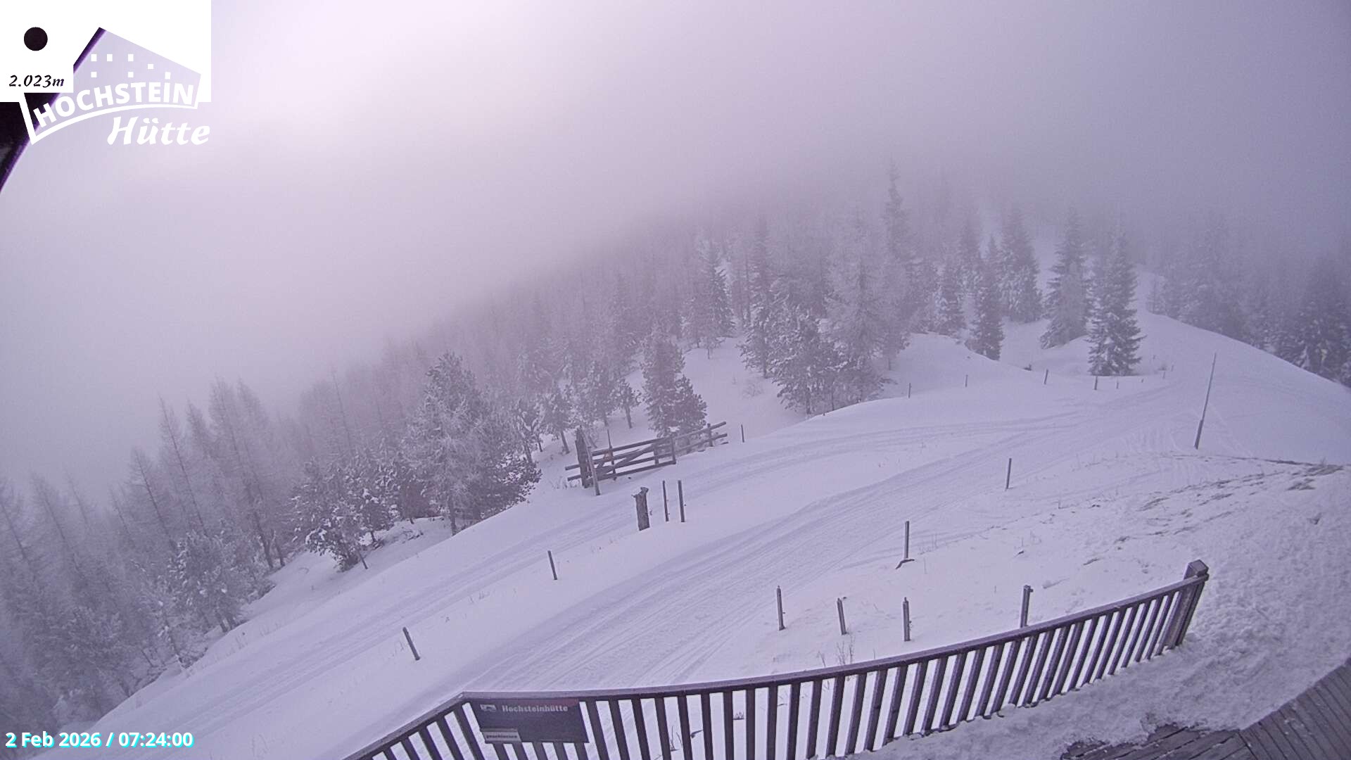 Archiv Foto Webcam Sicht von der Hochsteinhütte auf 2057 Meter