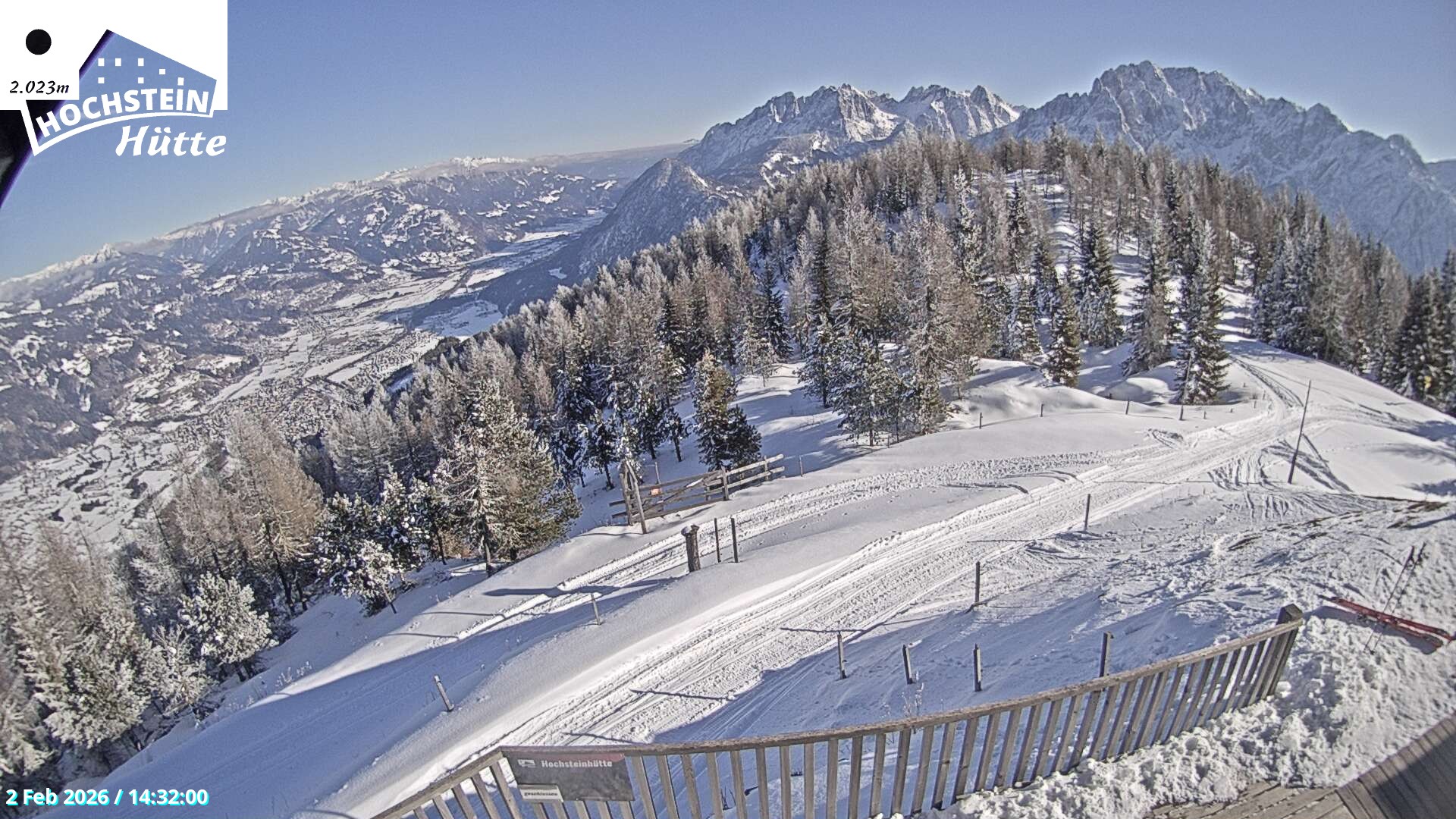 Archiv Foto Webcam Sicht von der Hochsteinhütte auf 2057 Meter