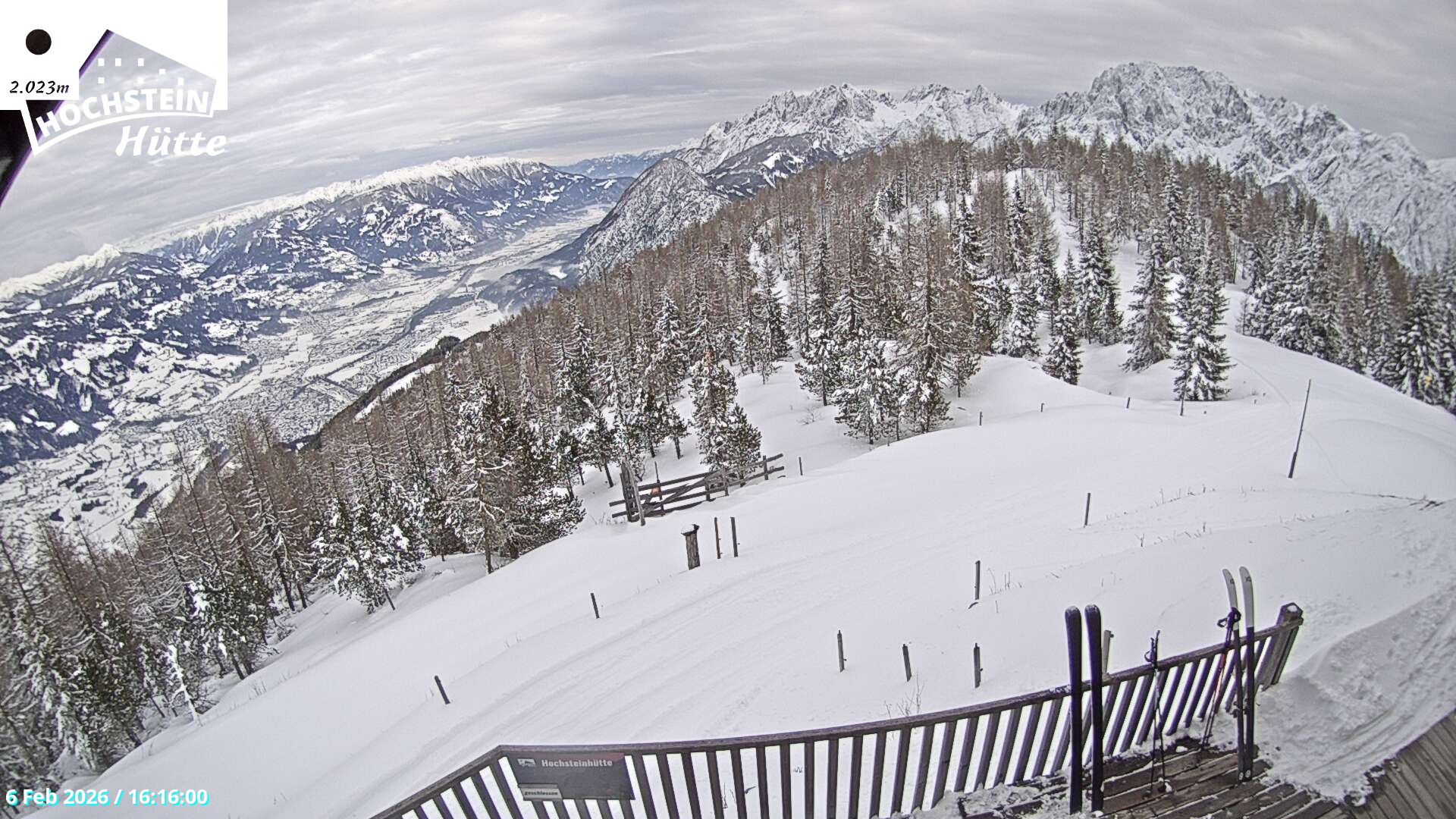 Archiv Foto Webcam Sicht von der Hochsteinhütte auf 2057 Meter