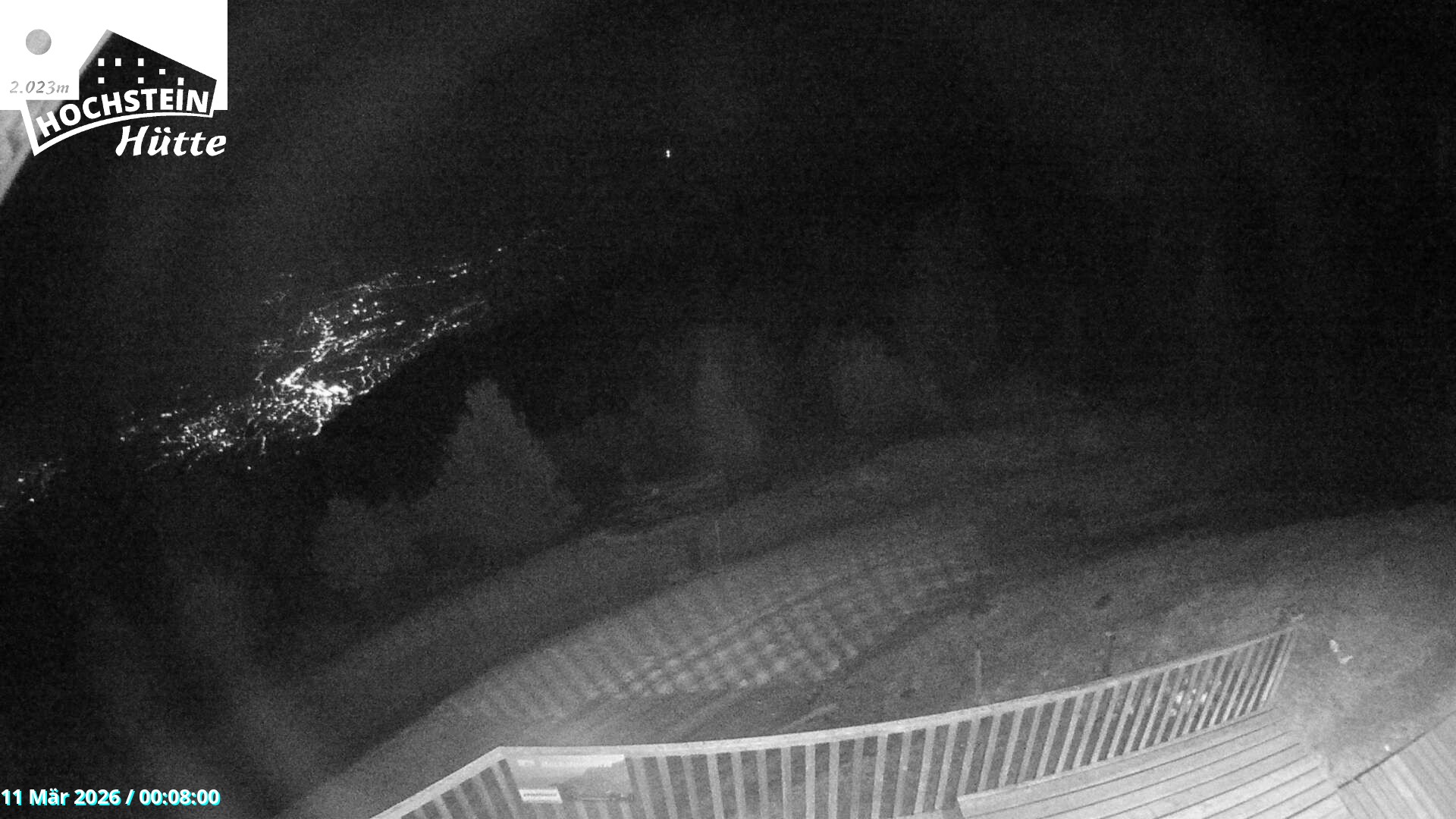 Archiv Foto Webcam Sicht von der Hochsteinhütte auf 2057 Meter