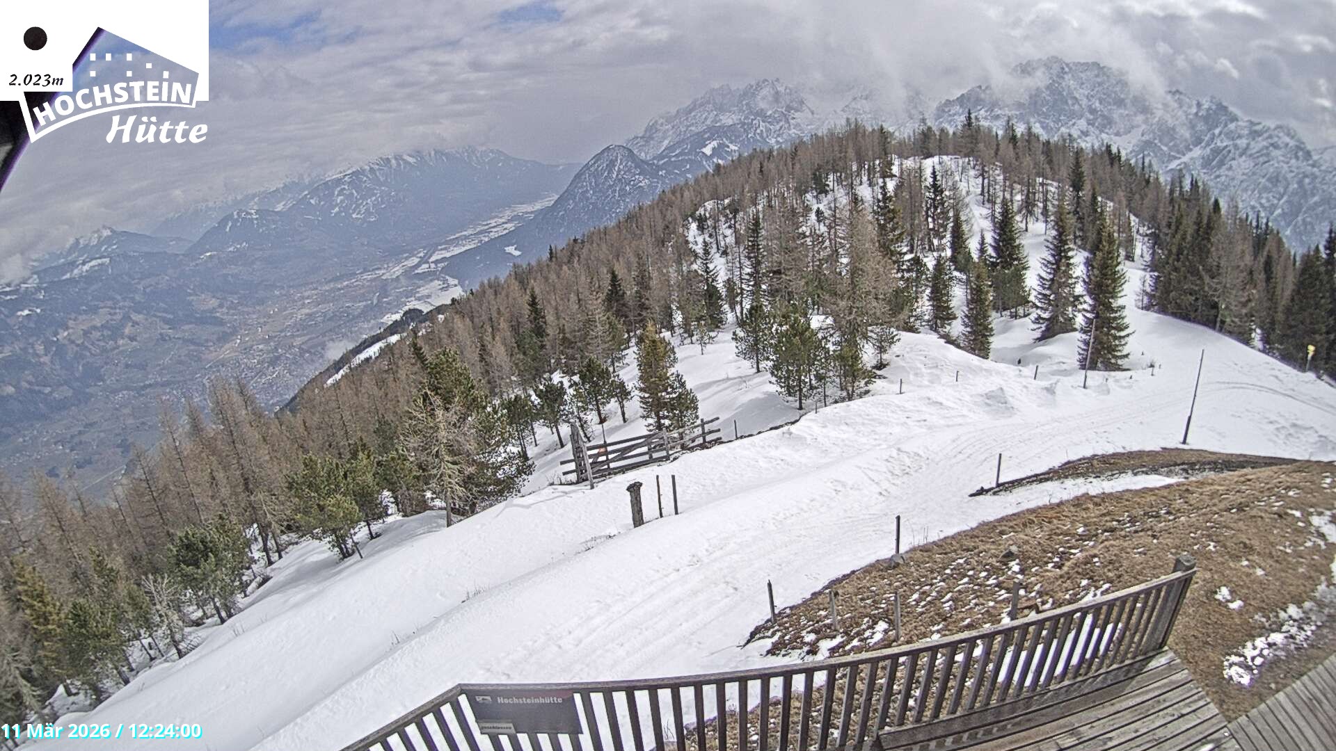Archiv Foto Webcam Sicht von der Hochsteinhütte auf 2057 Meter