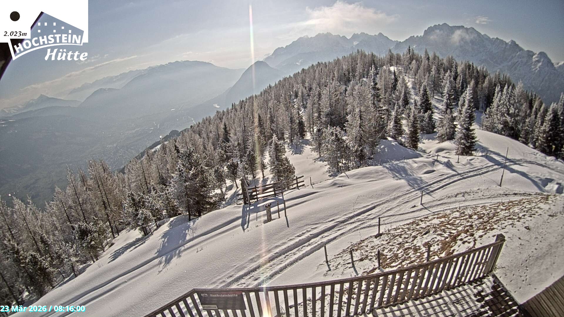 Archiv Foto Webcam Sicht von der Hochsteinhütte auf 2057 Meter