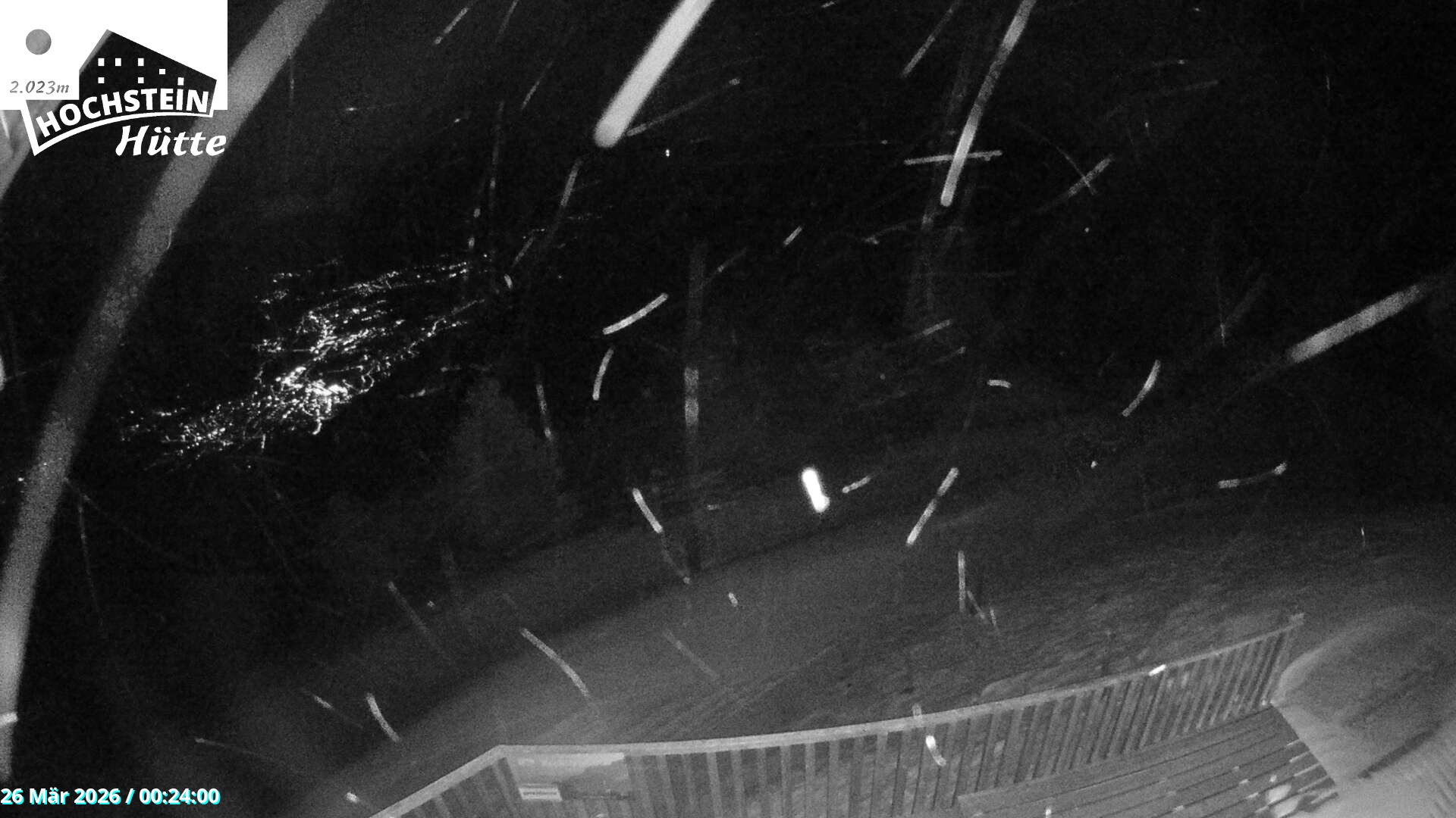 Archiv Foto Webcam Sicht von der Hochsteinhütte auf 2057 Meter