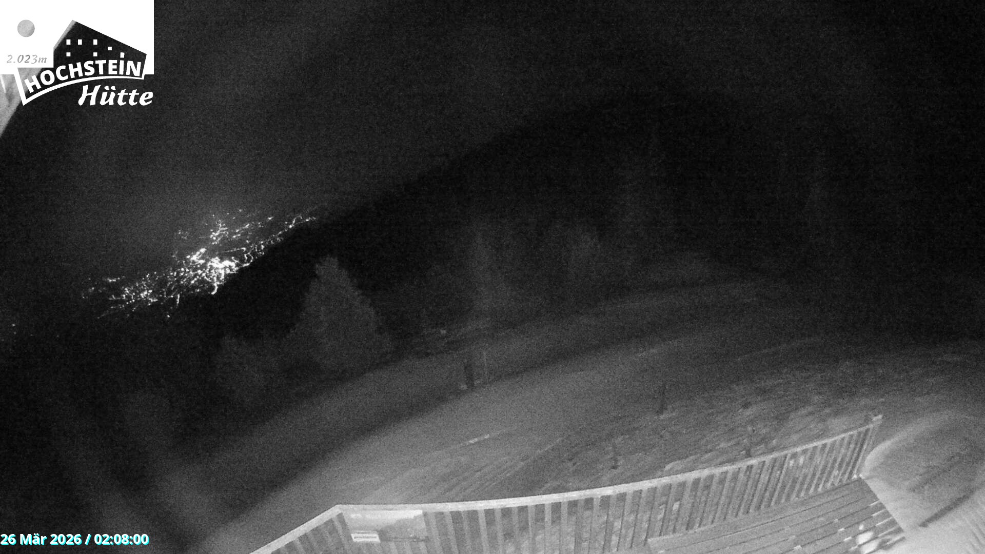 Archiv Foto Webcam Sicht von der Hochsteinhütte auf 2057 Meter