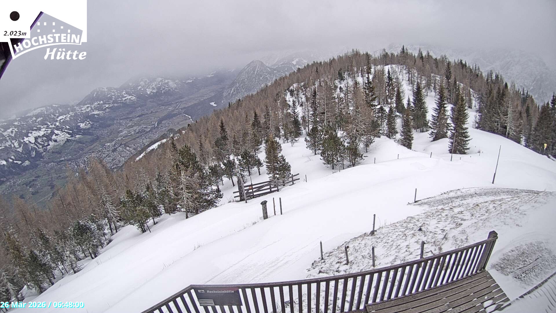 Archiv Foto Webcam Sicht von der Hochsteinhütte auf 2057 Meter