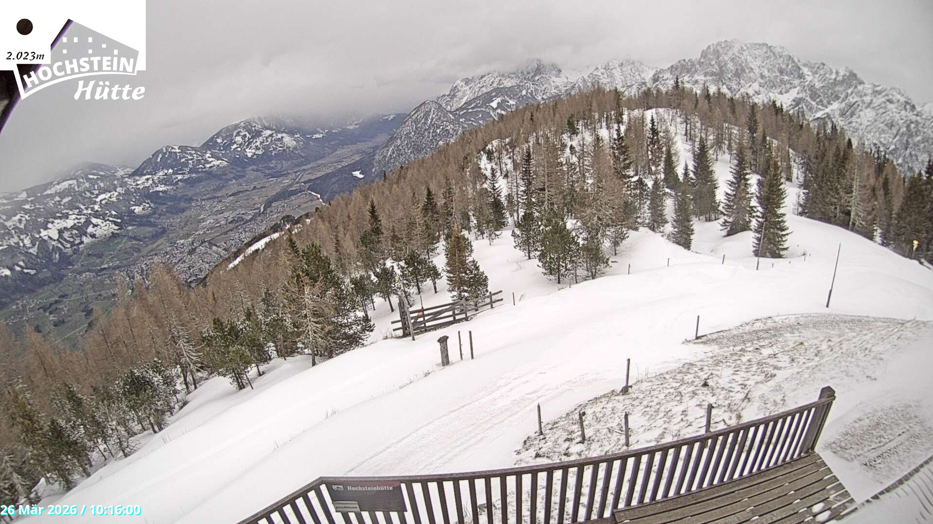 Archiv Foto Webcam Sicht von der Hochsteinhütte auf 2057 Meter