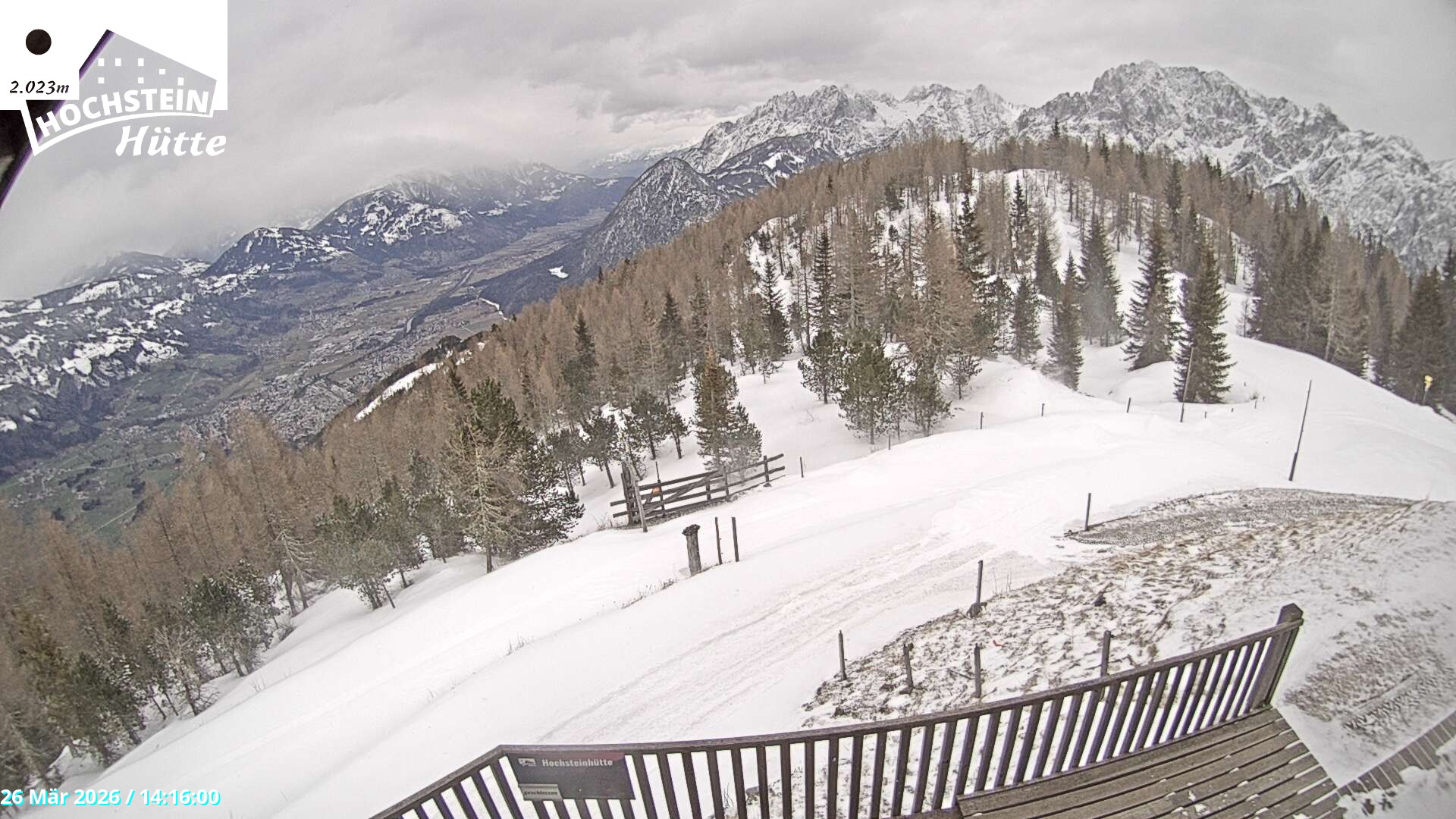 Archiv Foto Webcam Sicht von der Hochsteinhütte auf 2057 Meter