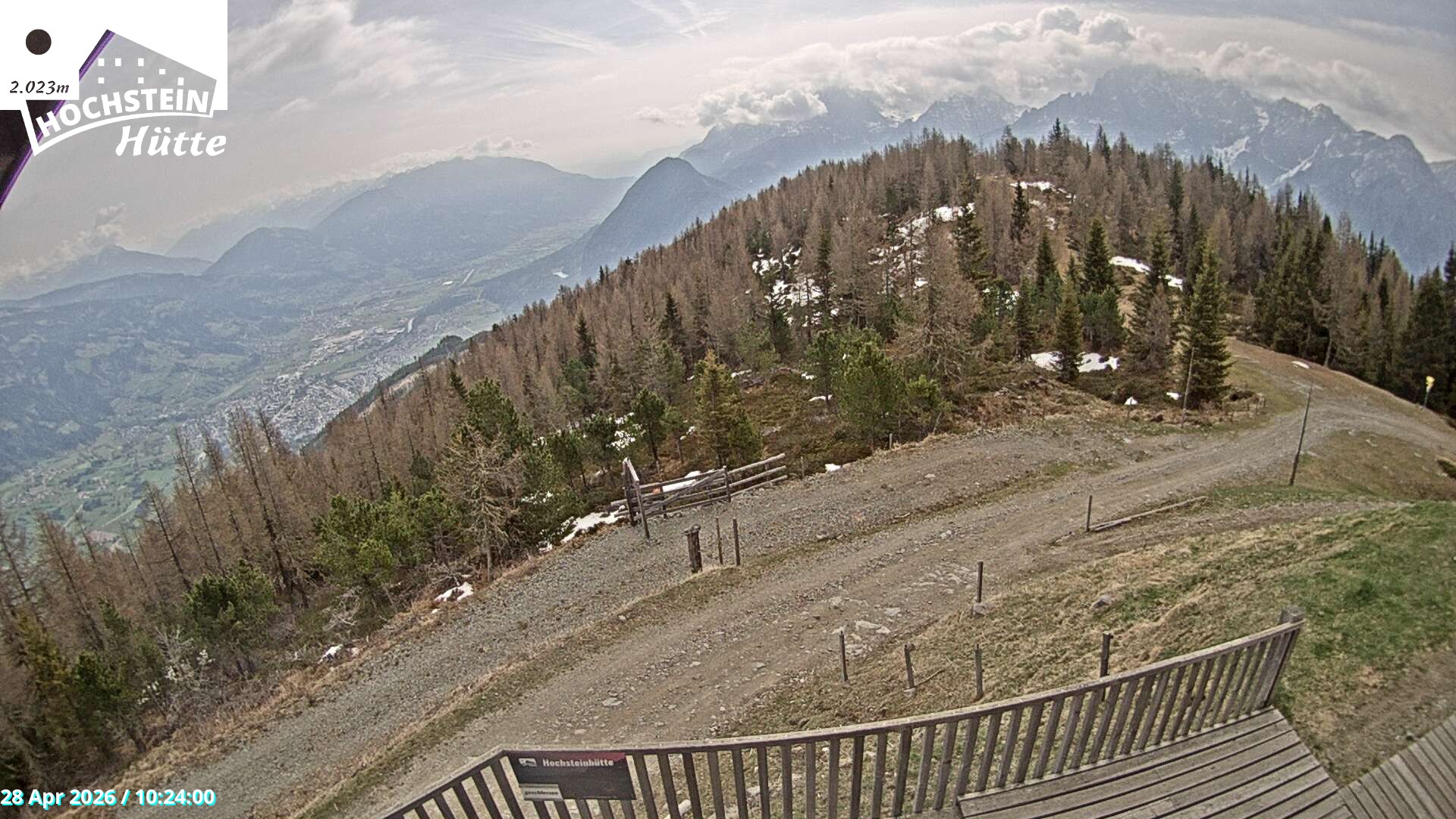 Archiv Foto Webcam Sicht von der Hochsteinhütte auf 2057 Meter