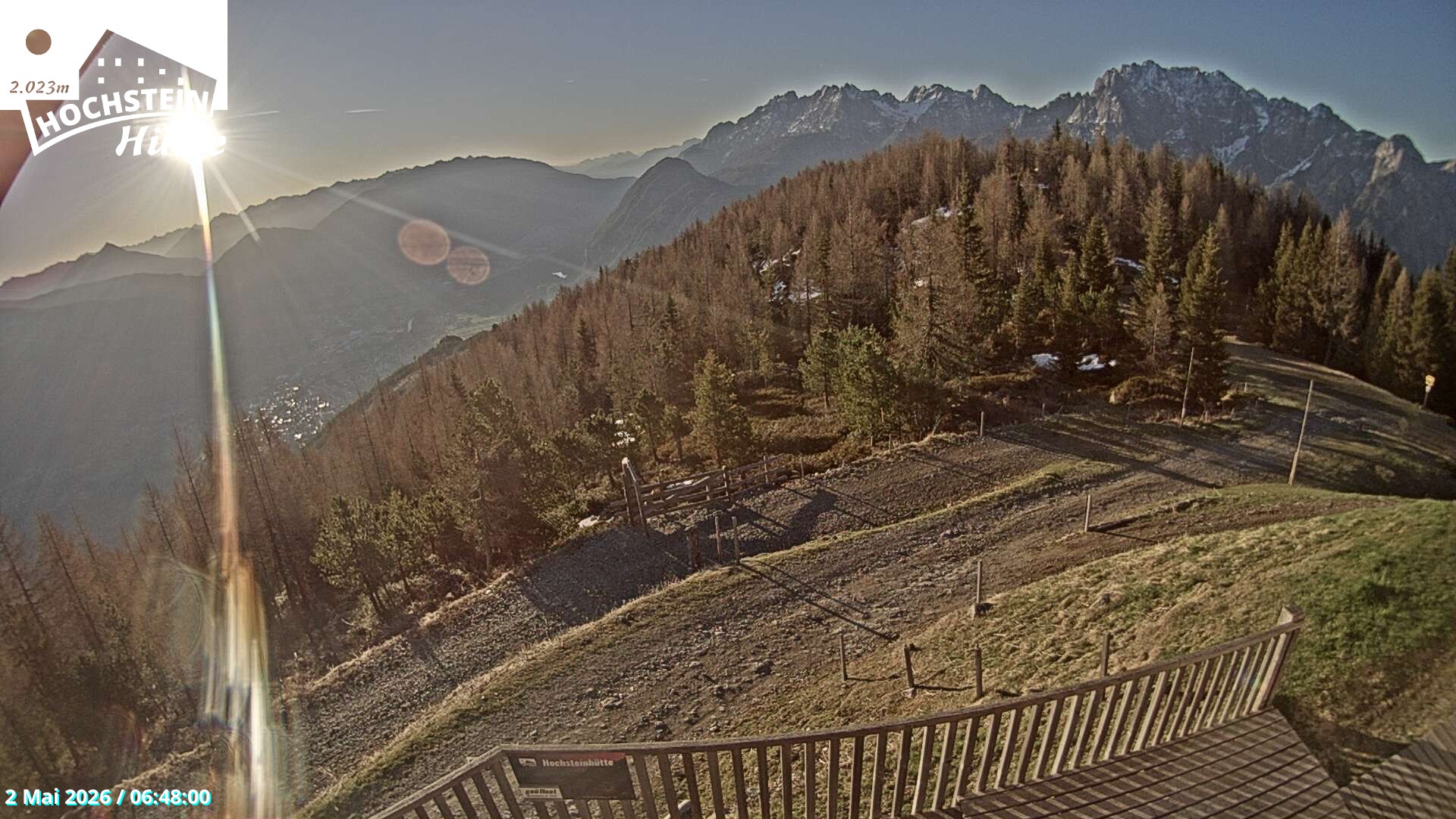 Archiv Foto Webcam Sicht von der Hochsteinhütte auf 2057 Meter