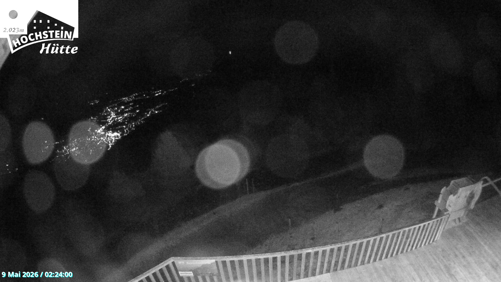 Archiv Foto Webcam Sicht von der Hochsteinhütte auf 2057 Meter