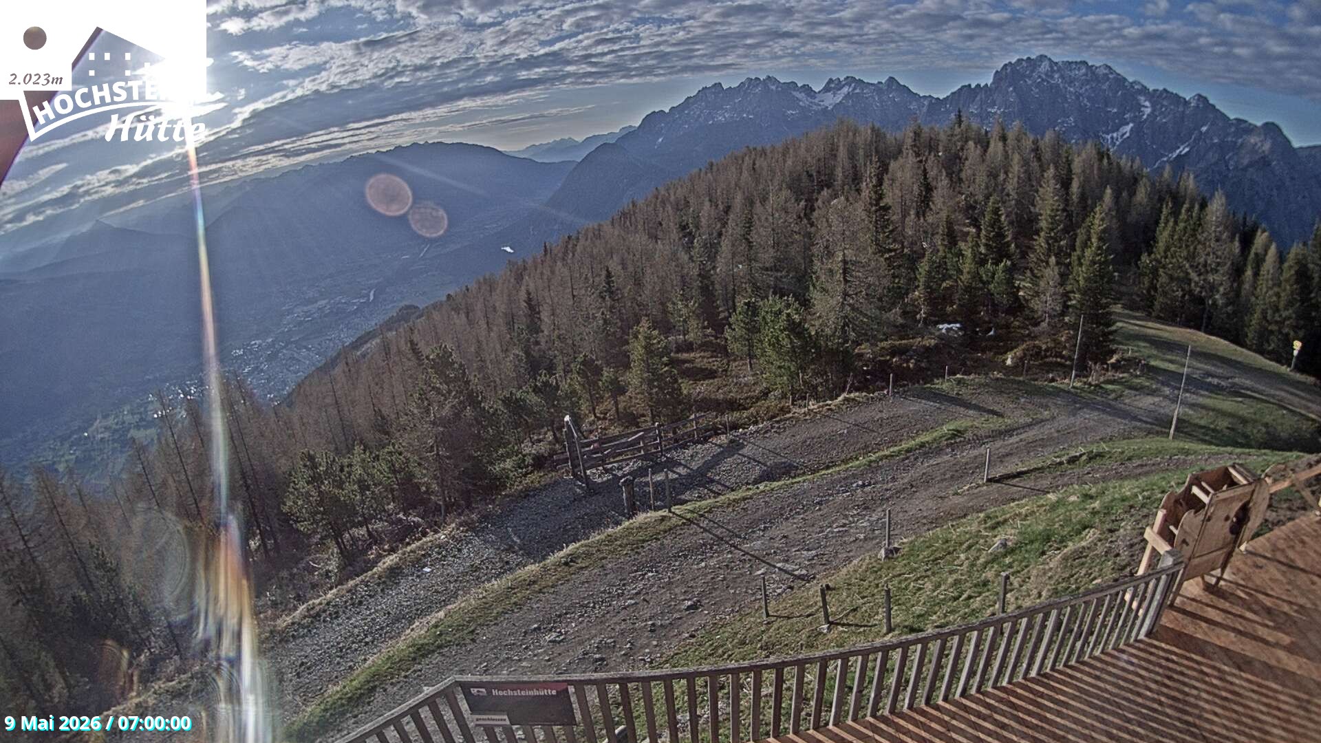 Archiv Foto Webcam Sicht von der Hochsteinhütte auf 2057 Meter