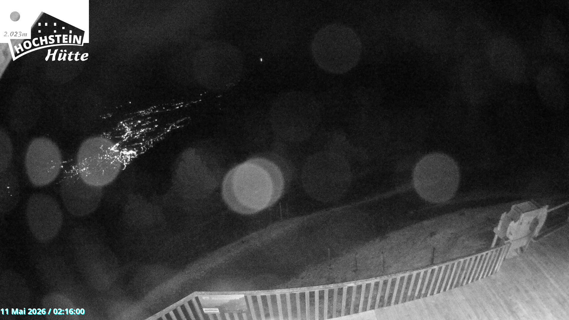 Archiv Foto Webcam Sicht von der Hochsteinhütte auf 2057 Meter