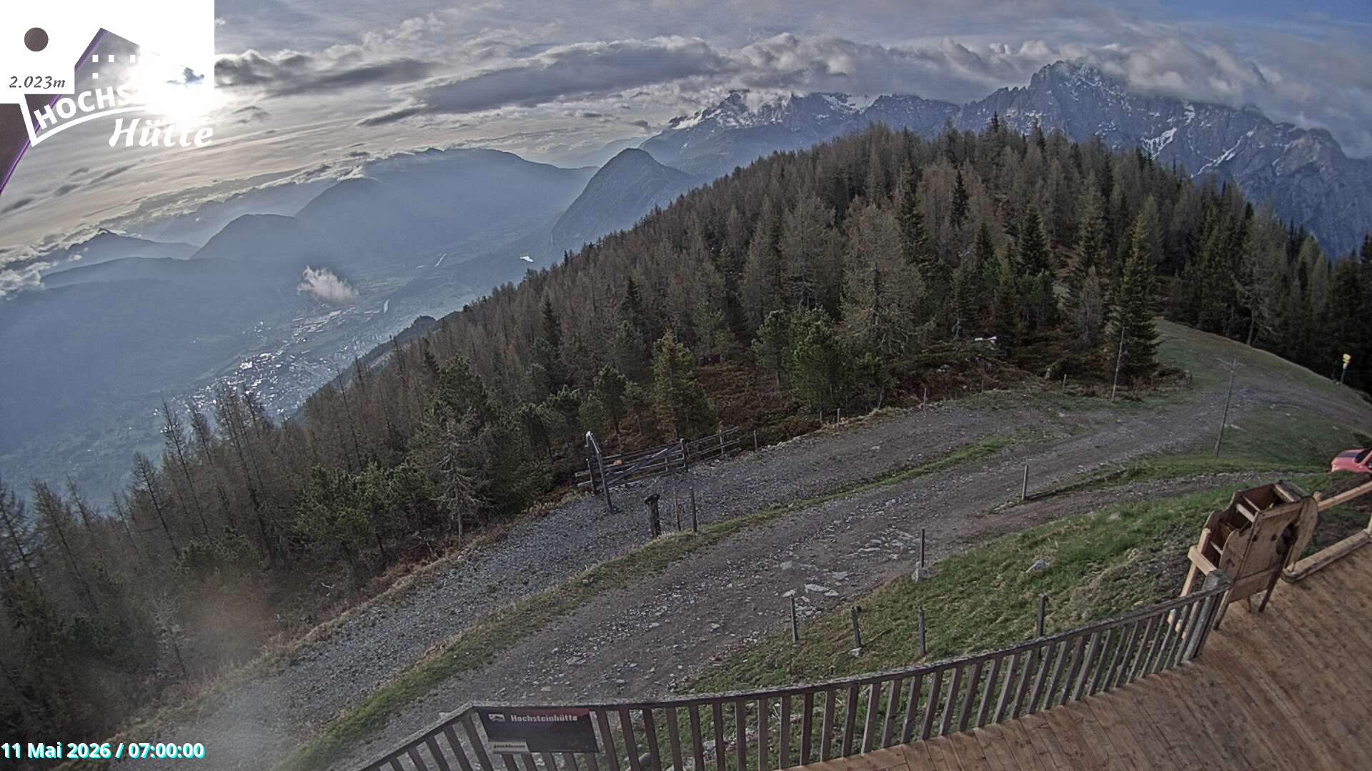 Archiv Foto Webcam Sicht von der Hochsteinhütte auf 2057 Meter