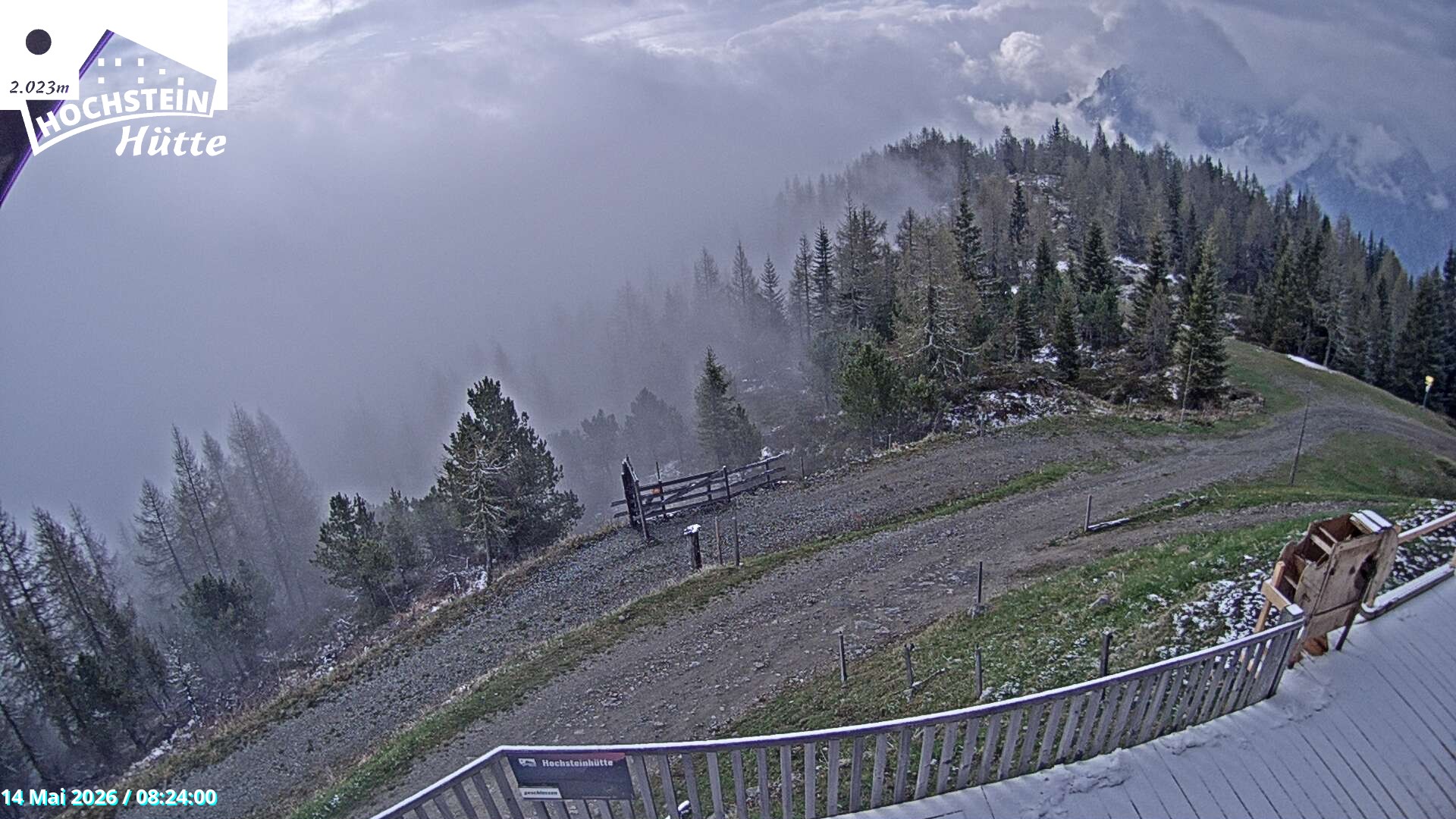 Archiv Foto Webcam Sicht von der Hochsteinhütte auf 2057 Meter