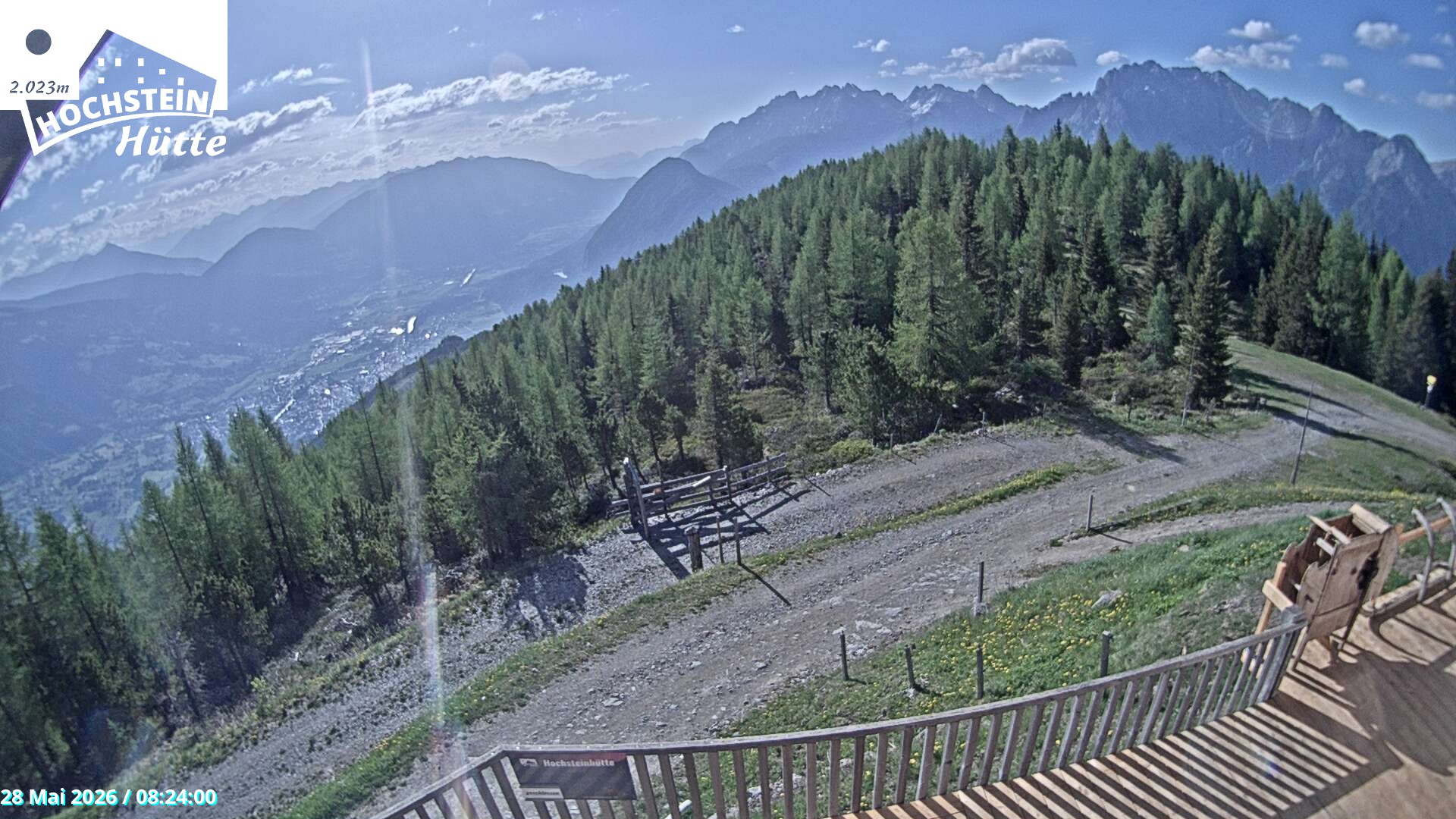 Archiv Foto Webcam Sicht von der Hochsteinhütte auf 2057 Meter